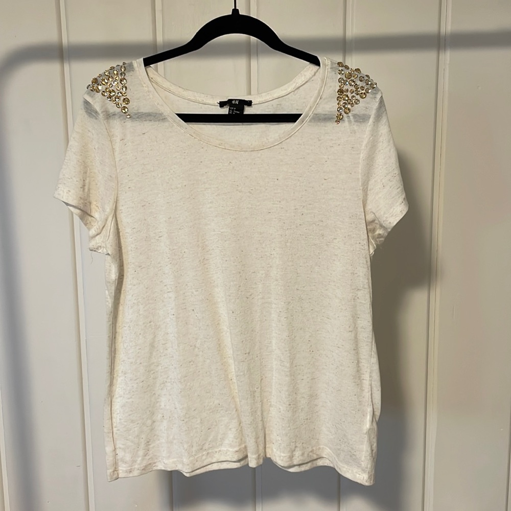 H&M Cream Slub T-Shirt With Amber Rhinestone Shoulder Embellishments Size Medium